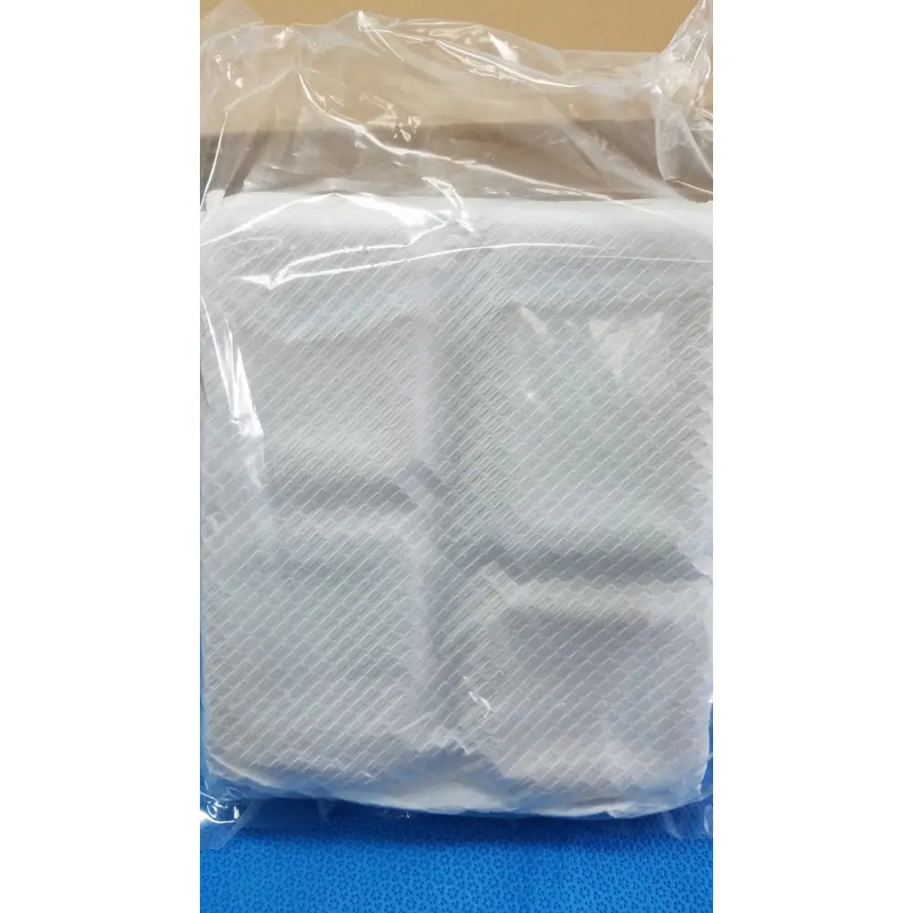 Medline wet skin prep tray featuring white textured fabric wipes in clear plastic packaging for skin prep use