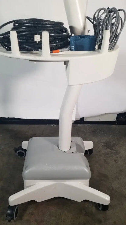 Medrad Veris MR Monitor System 8600 MR Monitor System, as-is (for parts) product photo 18