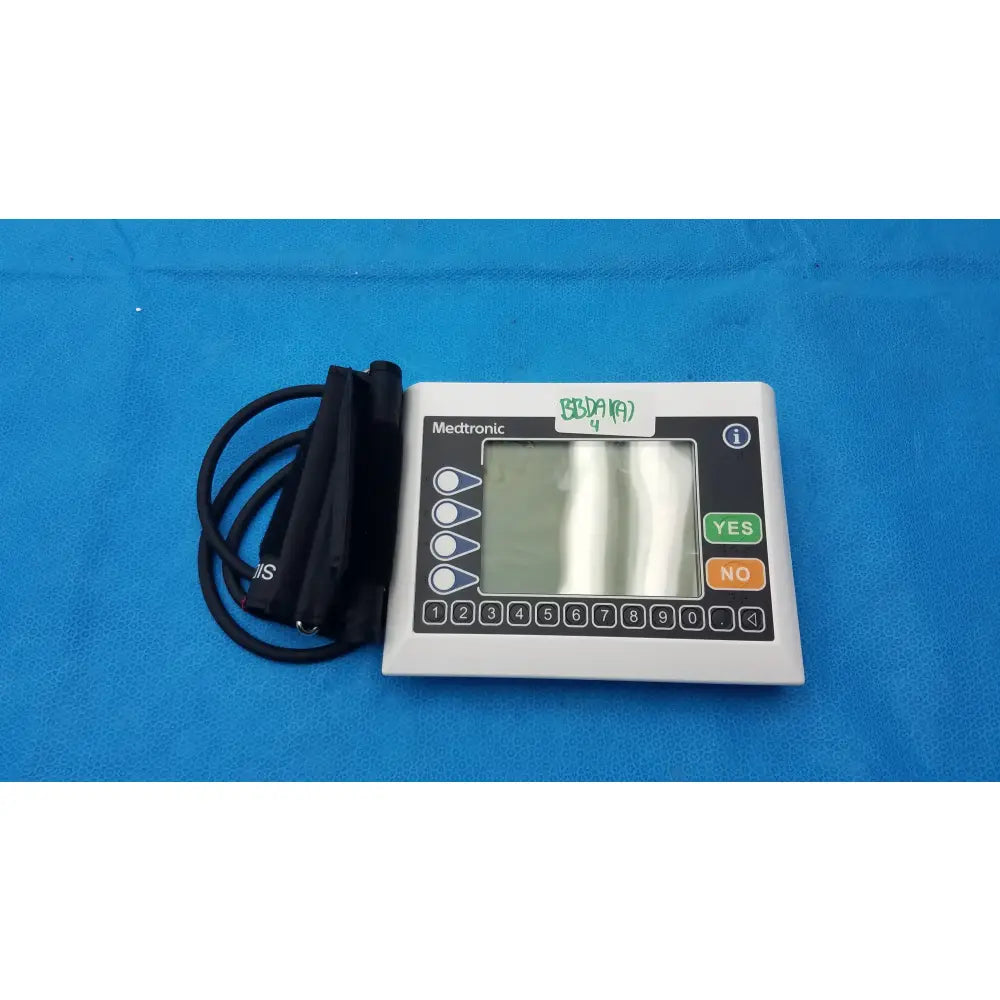 Medtronic 100011-031 Commander Flex Monitor System With Cuff Commander Flex Monitor System, second-hand product photo 16