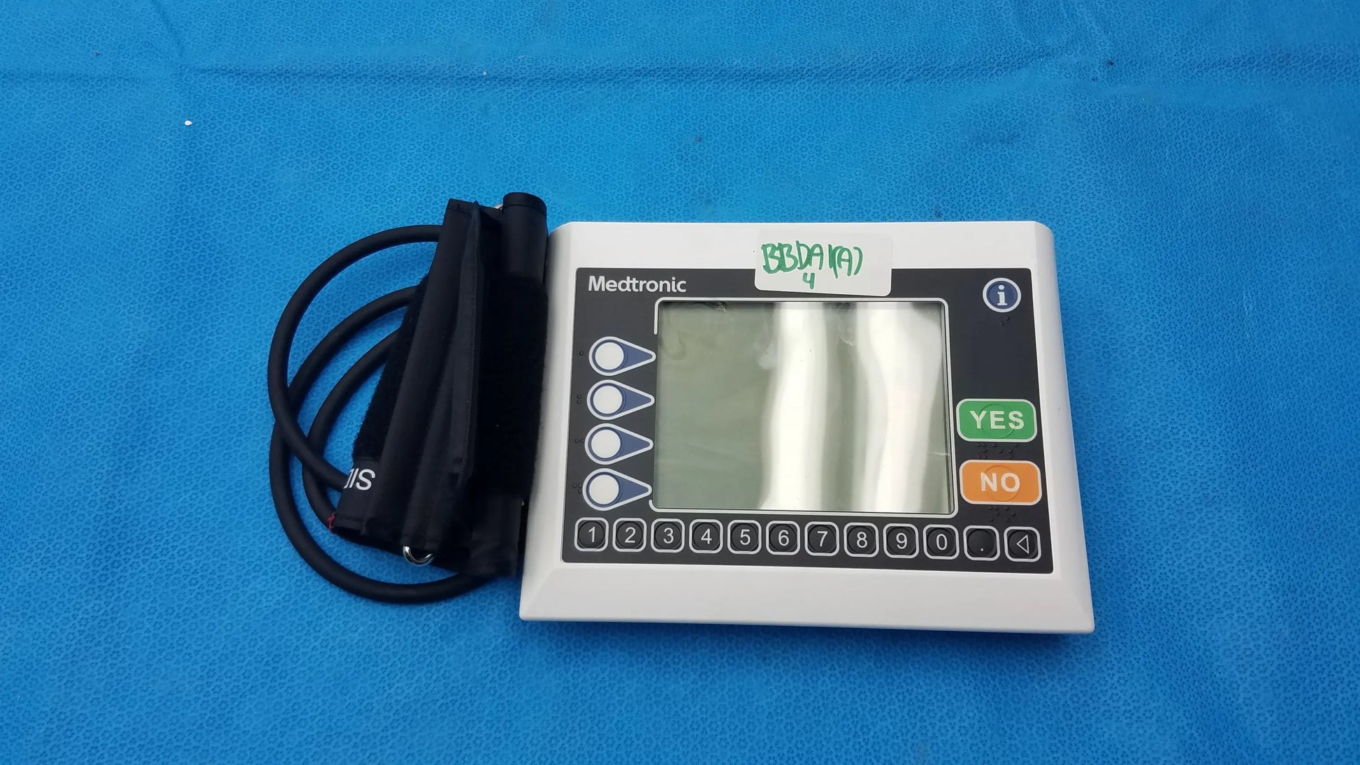 Medtronic 100011-031 Commander Flex Monitor System With Cuff Commander Flex Monitor System, second-hand product photo 16