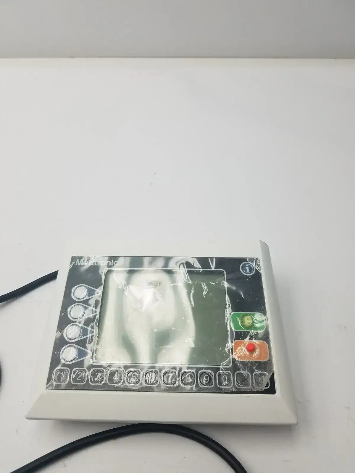 Medtronic Blood Pressure Monitor System Version-002a REF-100011-031 Blood Pressure Monitor Component, second-hand product photo 16