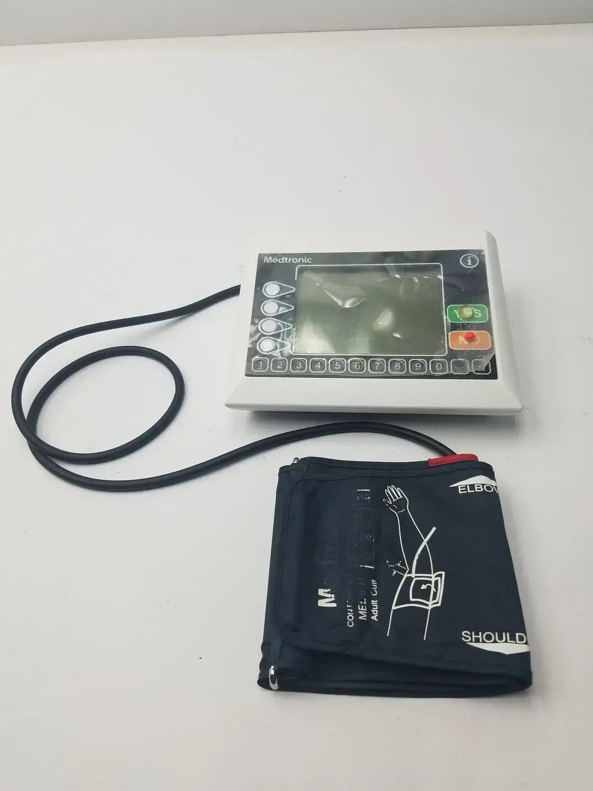 Medtronic Blood Pressure Monitor System Version-002a REF-100011-031 Blood Pressure Monitor Component, second-hand product photo 12
