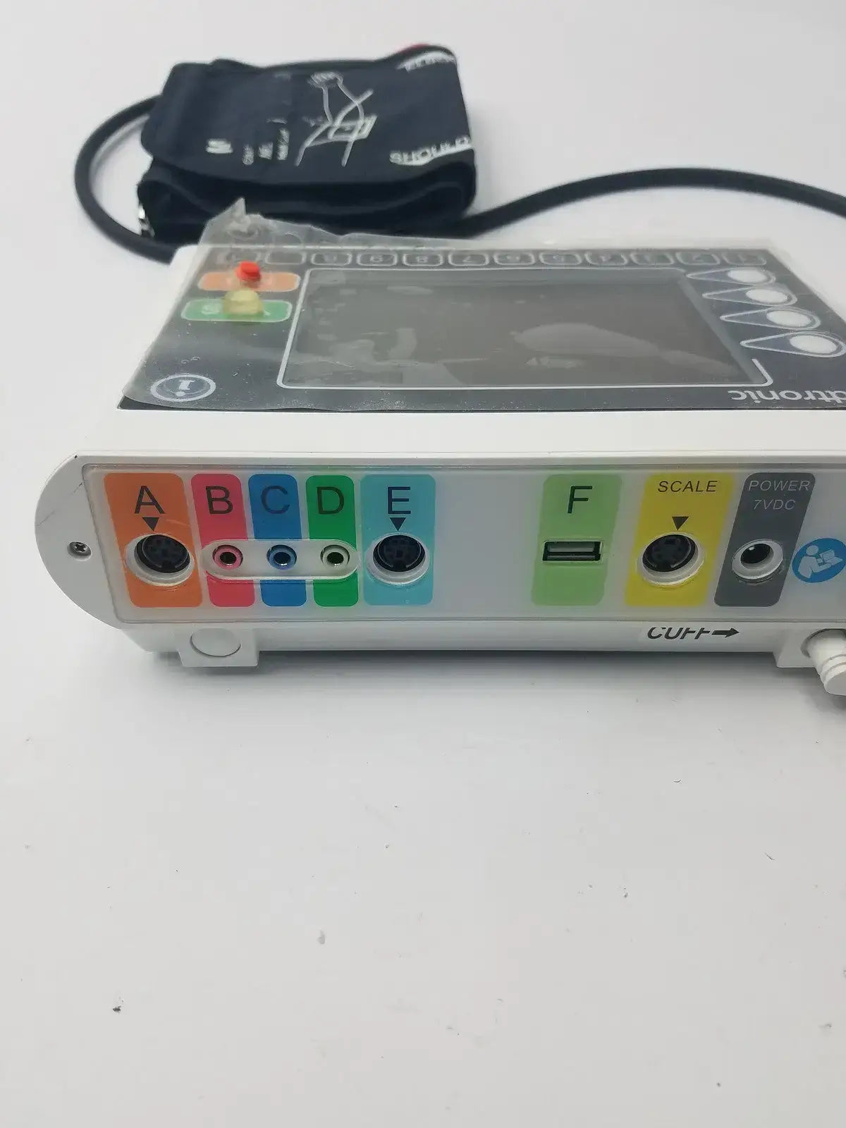 Medtronic Blood Pressure Monitor System Version-002a REF-100011-031 Blood Pressure Monitor Component, second-hand product photo 21