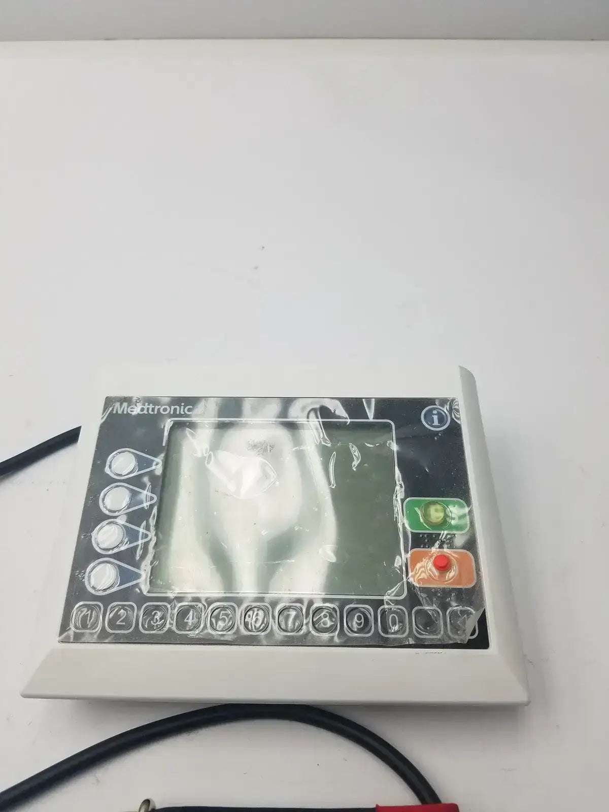 Medtronic Blood Pressure Monitor System Version-002a REF-100011-031 Blood Pressure Monitor Component, second-hand product photo 15