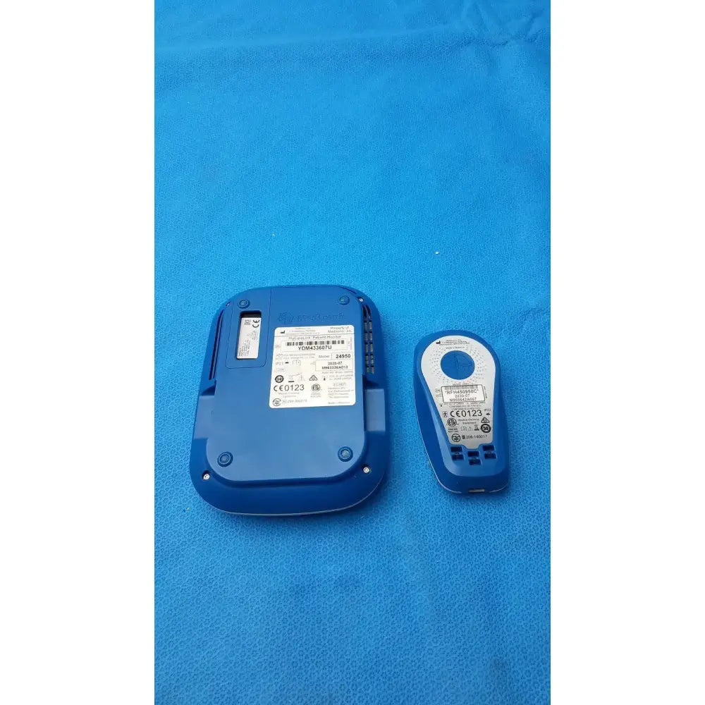 Medtronic MyCareLink Model 24950 Patient Data Transmitter with Remote PA96000 Patient Data Transmitter, second-hand product photo 8