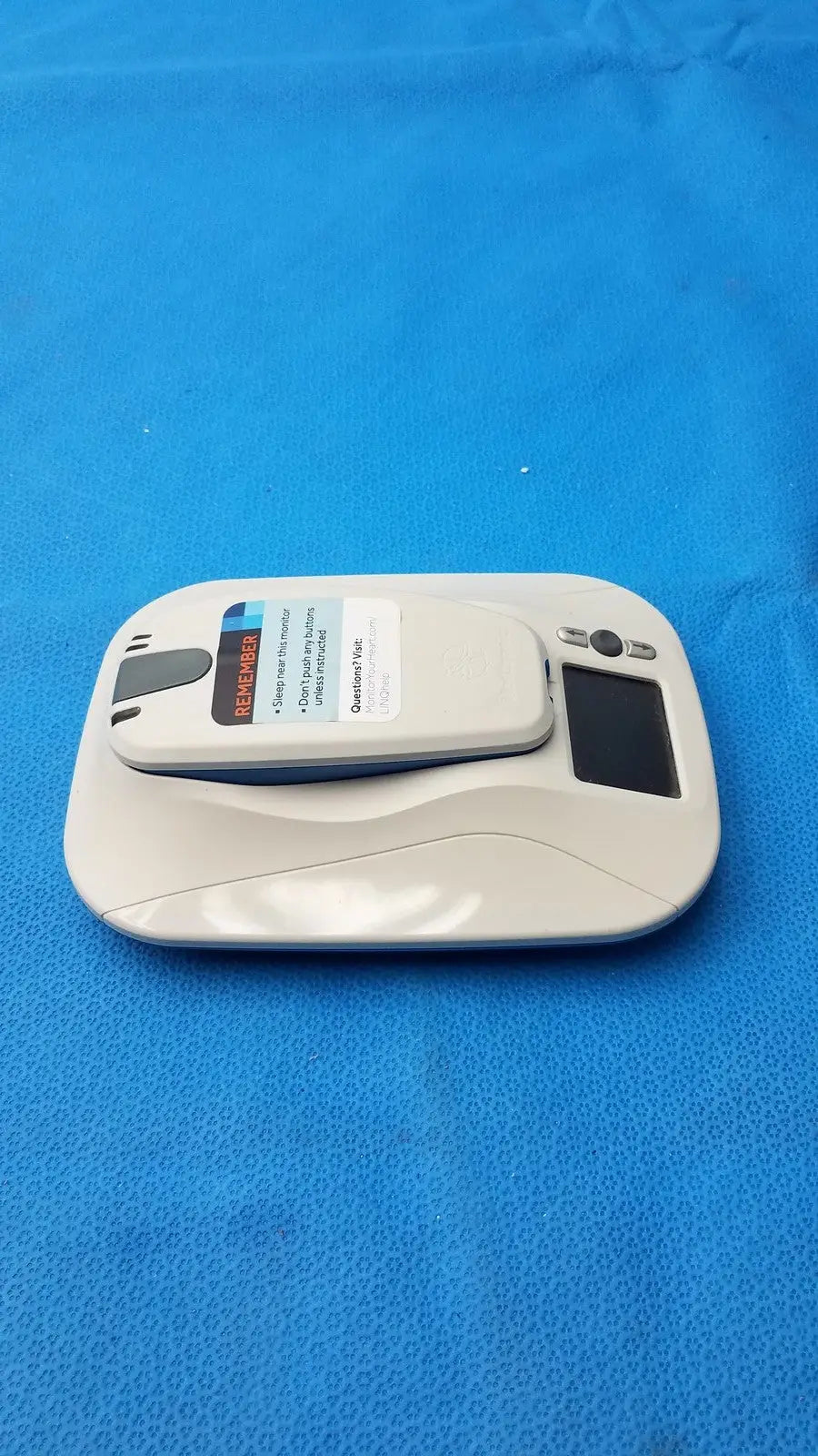 Medtronic MyCareLink Model 24950 Patient Data Transmitter with Remote PA96000 Patient Data Transmitter, second-hand product photo 3