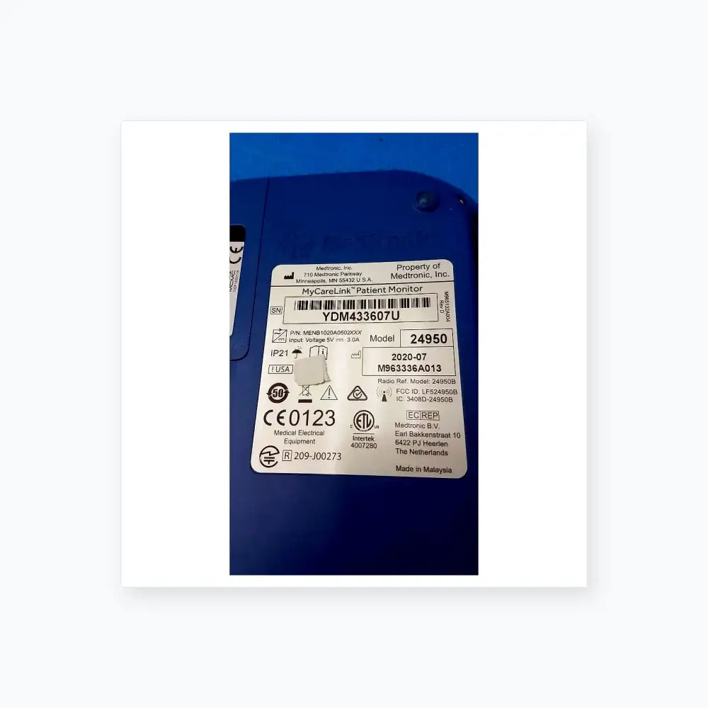 Medtronic MyCareLink Model 24950 Patient Data Transmitter with Remote PA96000 Patient Data Transmitter, second-hand product photo 6