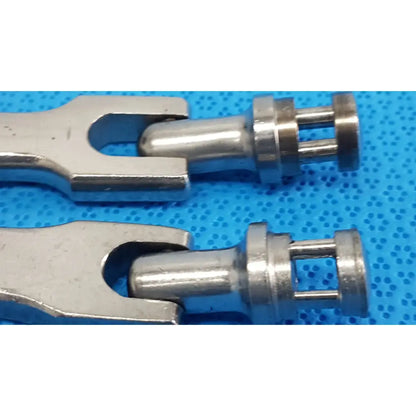 Silver-colored metal universal joint connectors with polished finish for medtronic octobase retractor handle lot of 2
