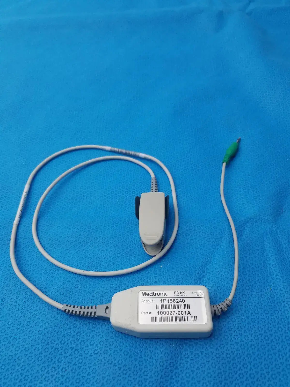 Medtronic PO100 Pulse Oximeter P/N 100027-001A Pulse Oximeter, second-hand product photo 1
