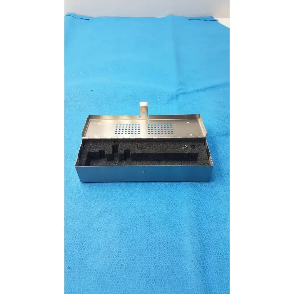 Medtronic StraightShot M5 Microdebrider Sterilization Case – Clean, Inspected Microdebrider Sterilization Case, second-hand product photo 5
