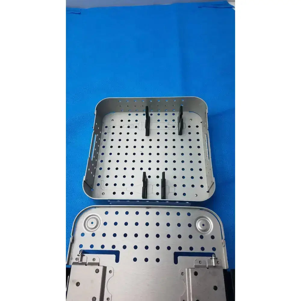 Medtronic StraightShot M5 Microdebrider Sterilization Case – Clean, Inspected Microdebrider Sterilization Case, second-hand product photo 9