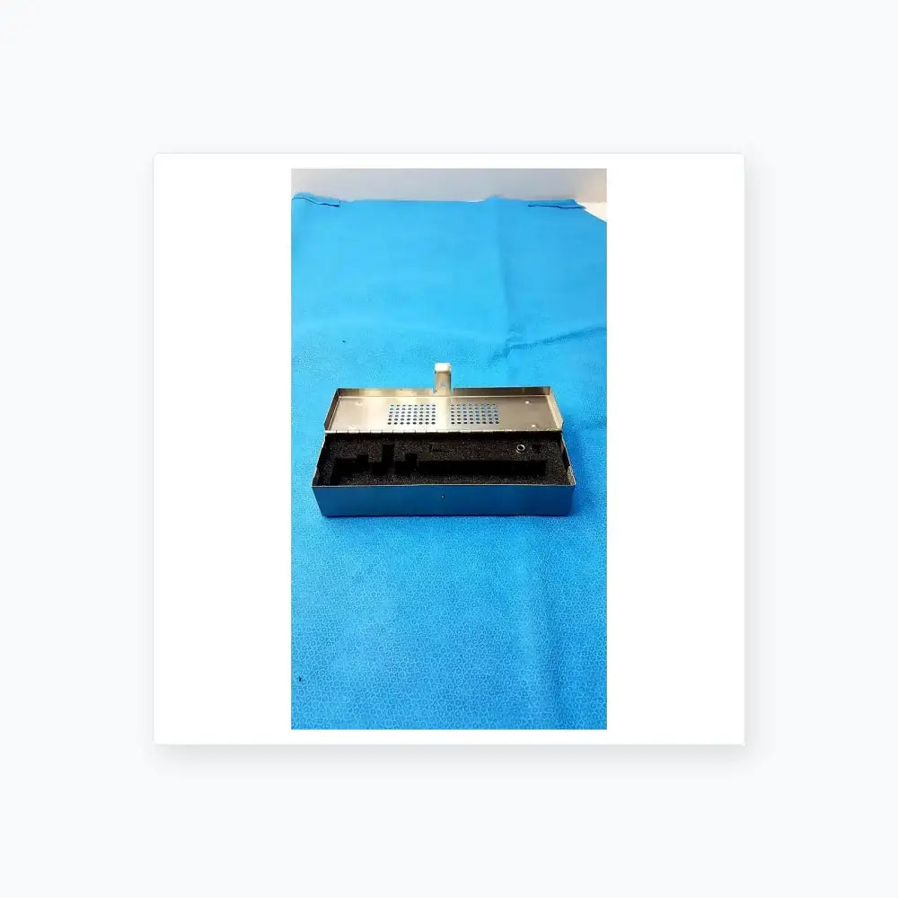 Medtronic StraightShot M5 Microdebrider Sterilization Case – Used Good Sterilization Case, second-hand product photo 12