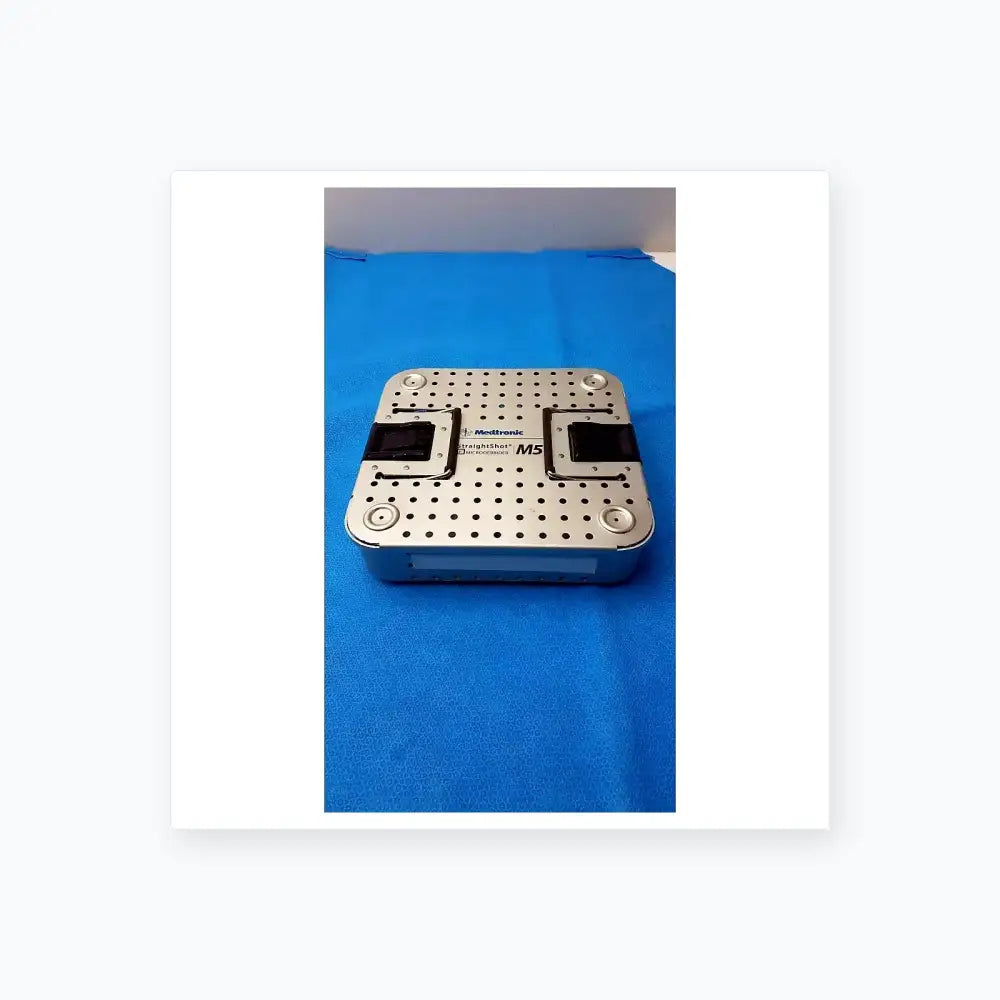 Medtronic StraightShot M5 Microdebrider Sterilization Case – Used Good Sterilization Case, second-hand product photo 3