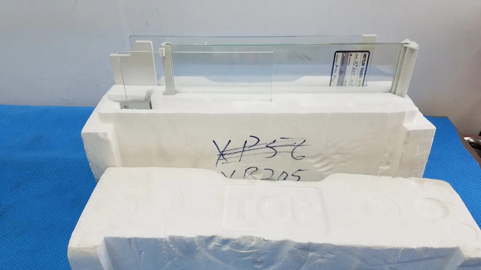 Reuse Medical Mettler Toledo XP205 Conducting Glass Draft Shield Other Medical & Lab Equipment, second-hand product photo 1