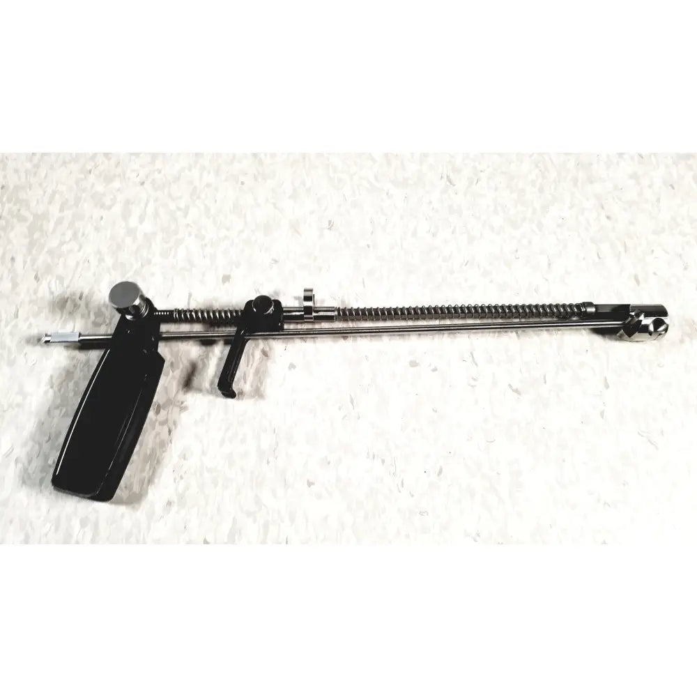 Black-handled mhi instruments minilap uterine manipulator with long threaded metallic barrel and adjustable components