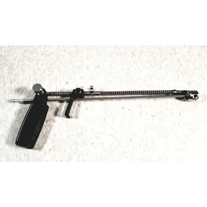 Black-handled mhi instruments minilap uterine manipulator with long threaded metallic barrel and adjustable components