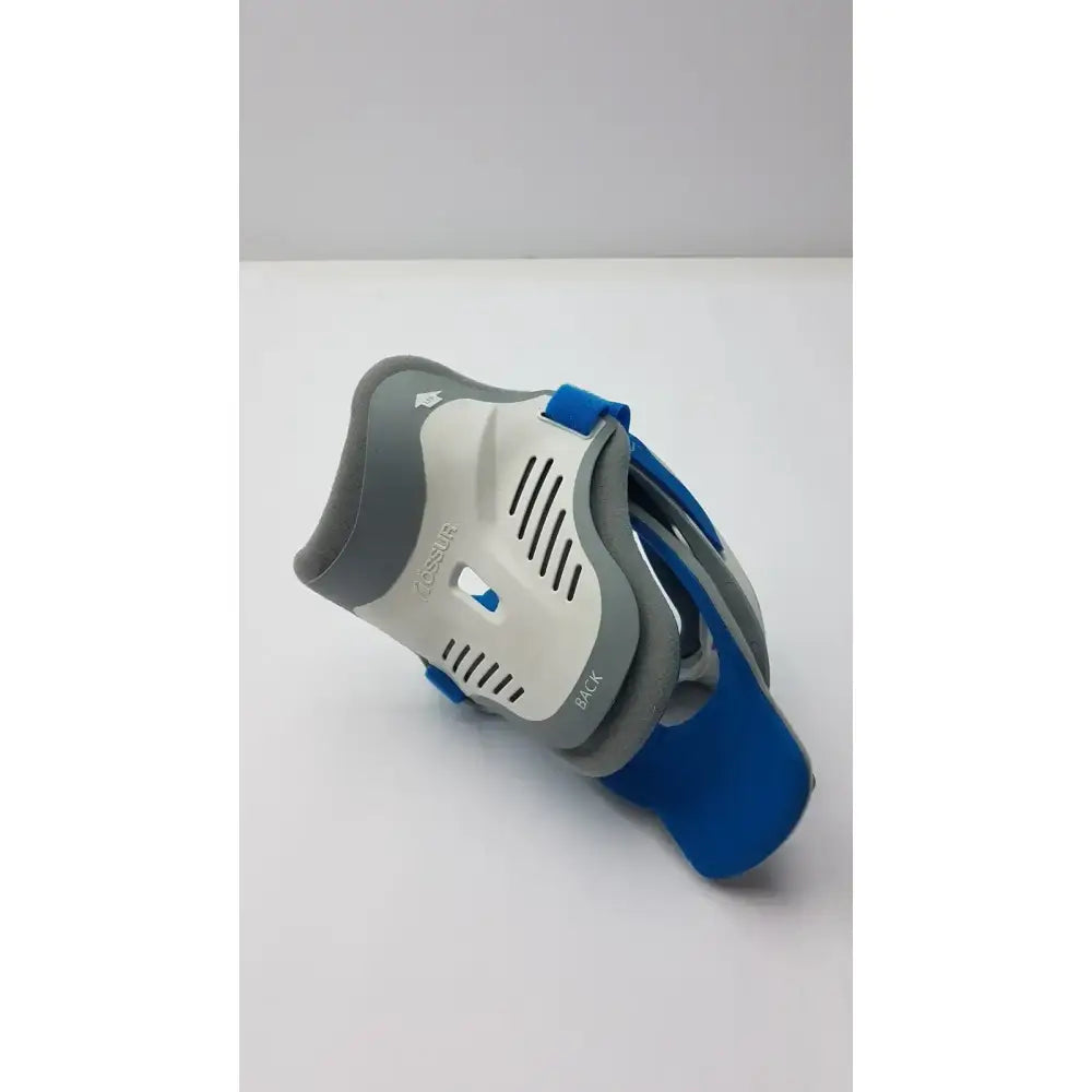 Miami J Cervical Neck Collar Adjustable Brace Support Blue Cervical Collar, second-hand product photo 7
