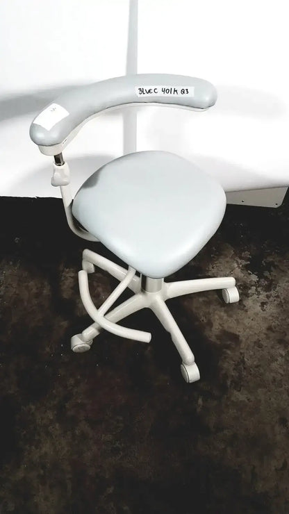 Midmark Dental Stool Ergonomic Adjustable Height Medical Stool with Casters Dental Stool, second-hand product photo 1