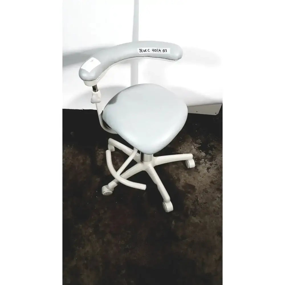 Midmark Dental Stool Ergonomic Adjustable Height Medical Stool with Casters Dental Stool, second-hand product photo 1
