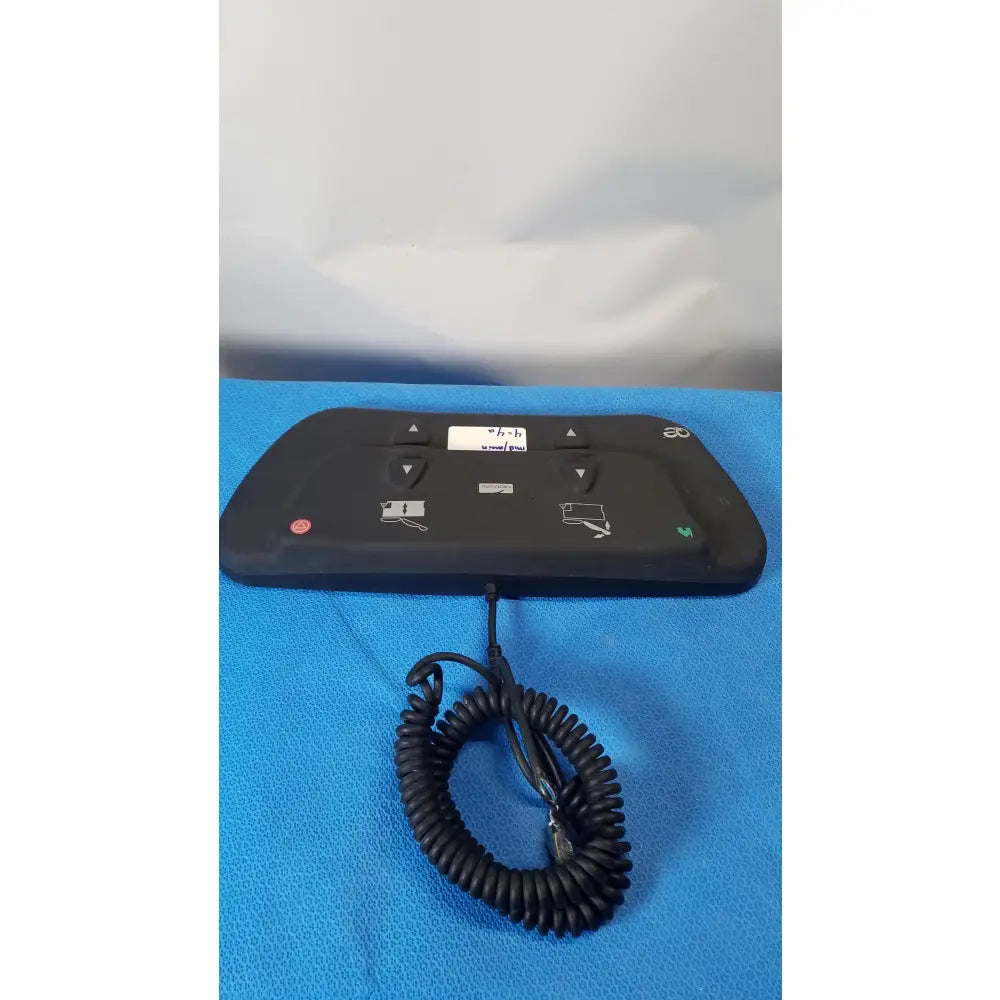 Midmark QE IPX1 Wired Foot Controller Foot Pedal Wired Foot Controller / Foot Pedal, as-is (for parts) product photo 2