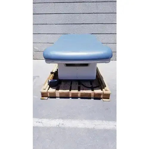 Midmark Ritter 222-016 Barrier Free Power Examination Chair With Foot Switch Power Examination Chair, second-hand product photo 3