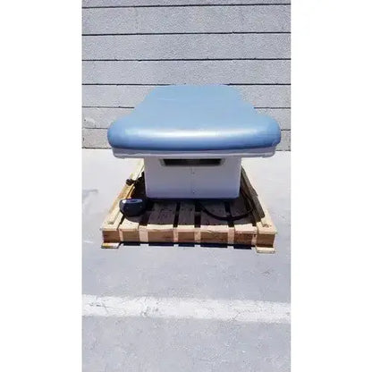 Midmark Ritter 222-016 Barrier Free Power Examination Chair With Foot Switch Power Examination Chair, second-hand product photo 3