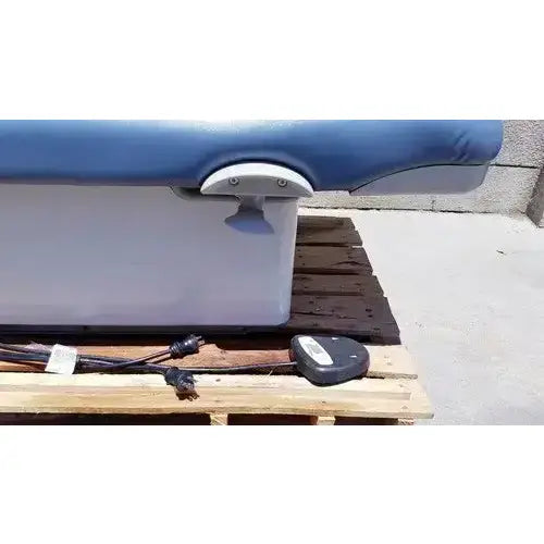 Midmark Ritter 222-016 Barrier Free Power Examination Chair With Foot Switch Power Examination Chair, second-hand product photo 13