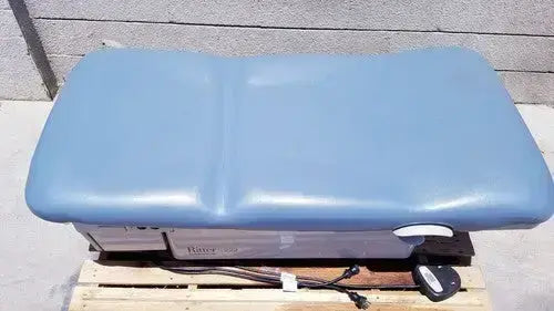 Midmark Ritter 222-016 Barrier Free Power Examination Chair With Foot Switch Power Examination Chair, second-hand product photo 11