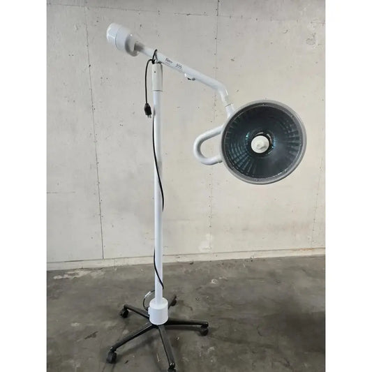 Midmark Ritter 355-022 Minor Surgery Procedure With Rolling Stand Procedure Light, second-hand product photo 1