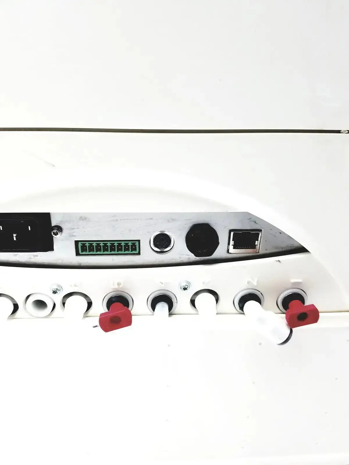 Millipore Z00Q0V0T0 Milli-Q Advantage A10 TOC Monitor Water Purification System Water Purification System, second-hand product photo 7
