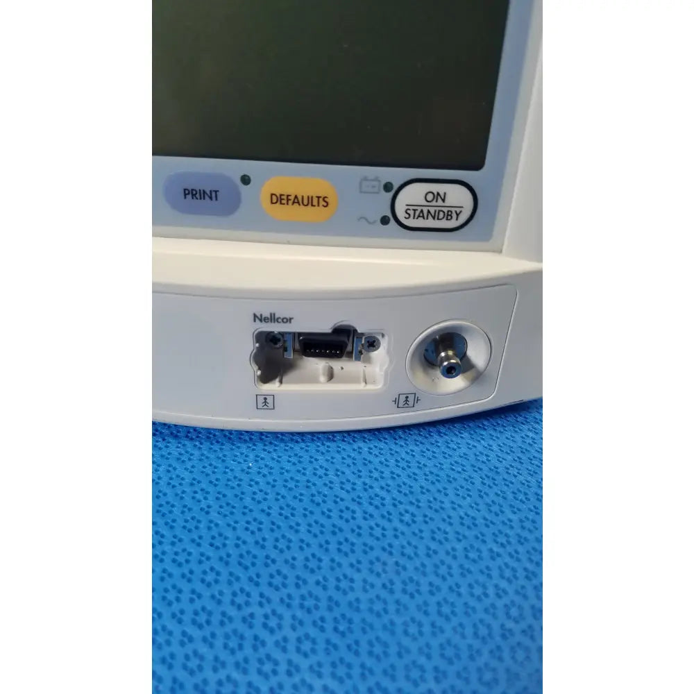 Mindray Datascope Accutorr Plus Vital Signs Monitor S/N UA7165908K11 - Vital Signs Monitor