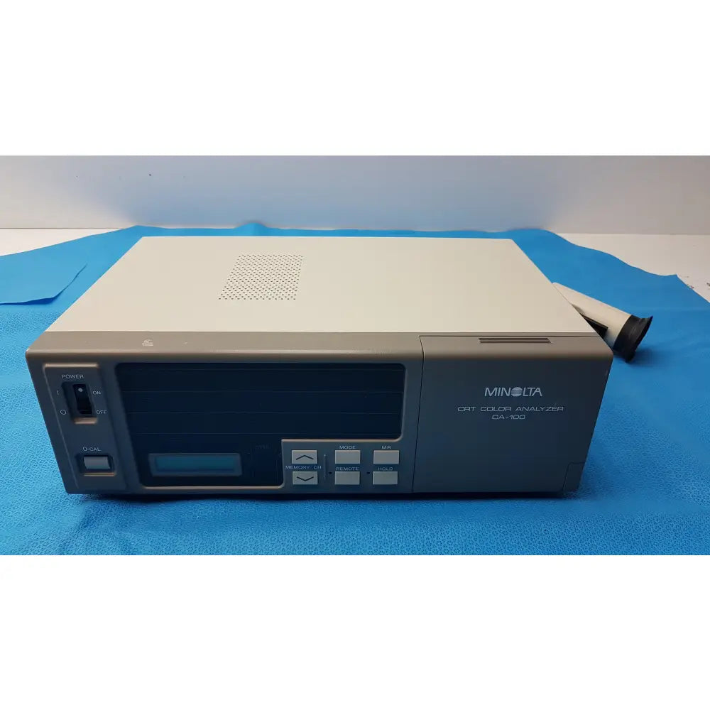 Minolta CA-100 CRT Color Analyzer - CRT Color Analyzer