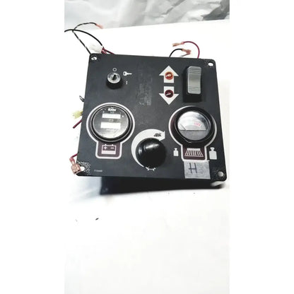 Minuteman 715440 Control Console With Gauge, Battery Meter & Button Control Console, second-hand product photo 18