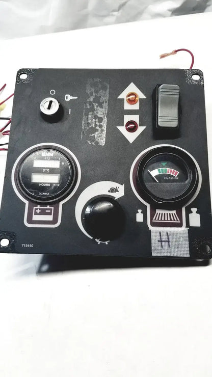 Minuteman 715440 Control Console With Gauge, Battery Meter & Button Control Console, second-hand product photo 1