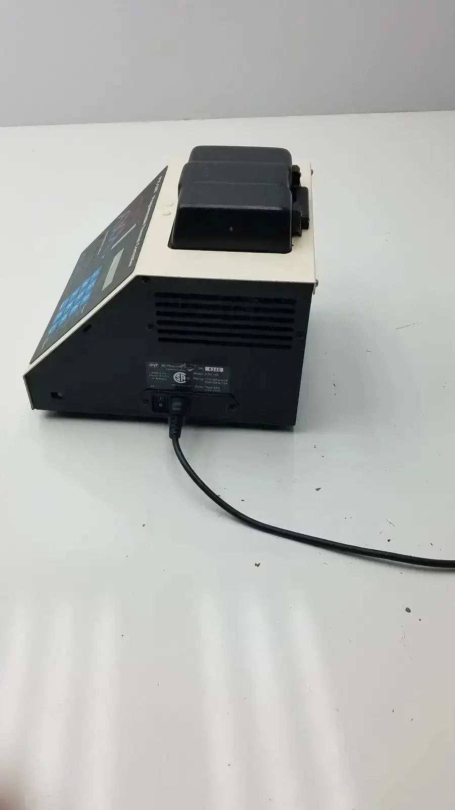 MJ Research PTC-100 Programmable Thermal Controller Programmable Thermal Controller, second-hand product photo 7