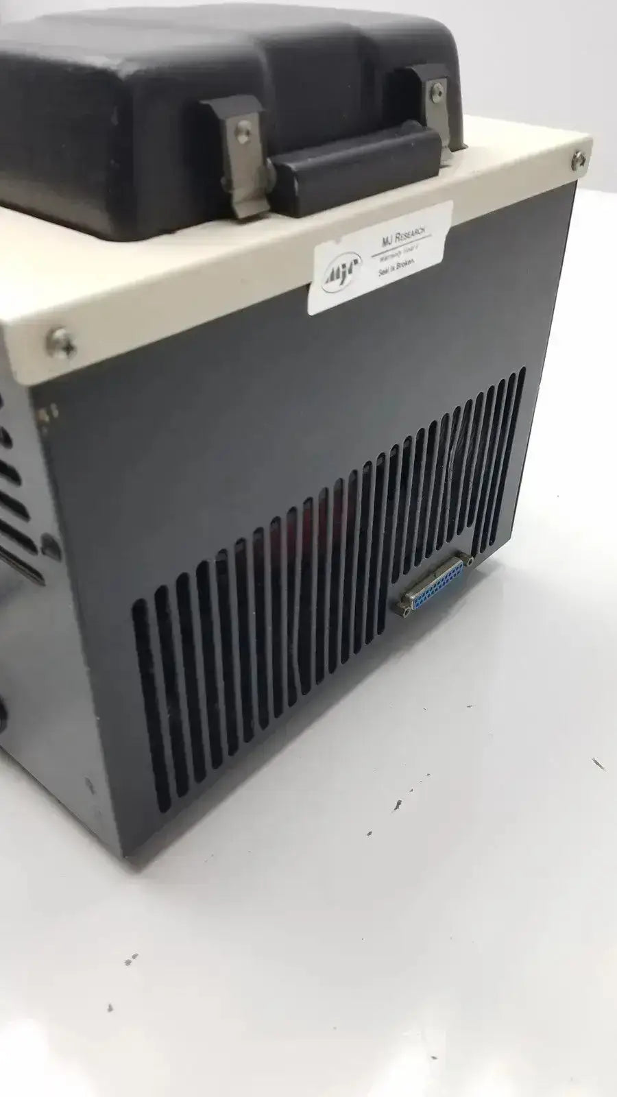 MJ Research PTC-100 Programmable Thermal Controller Programmable Thermal Controller, second-hand product photo 5