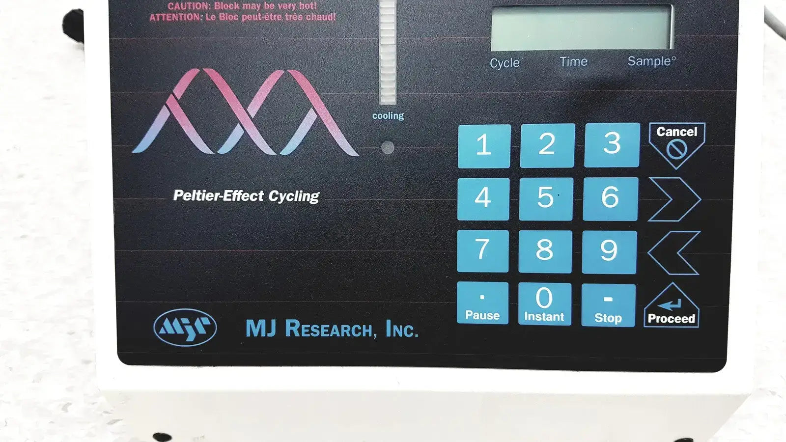 MJ Research PTC-100 PTC100 Programmable Thermal Controller Thermal Cycler, second-hand product photo 2