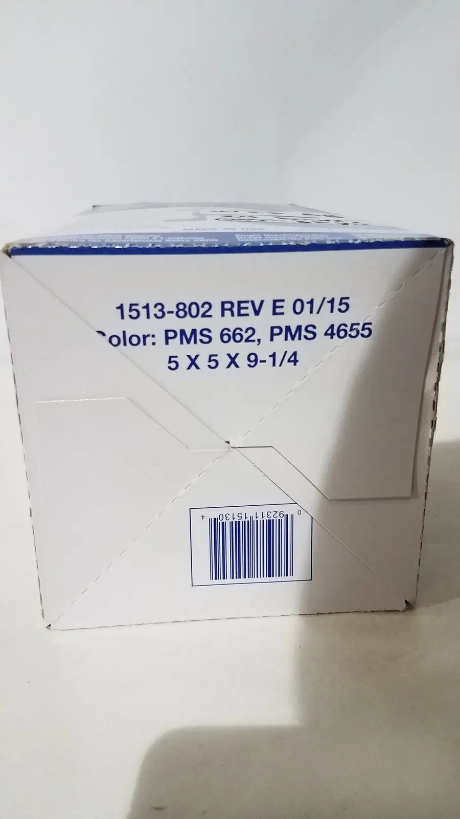 White cardboard box with blue text and barcode for moldex n95 respirator surgical mask high filtration respirator