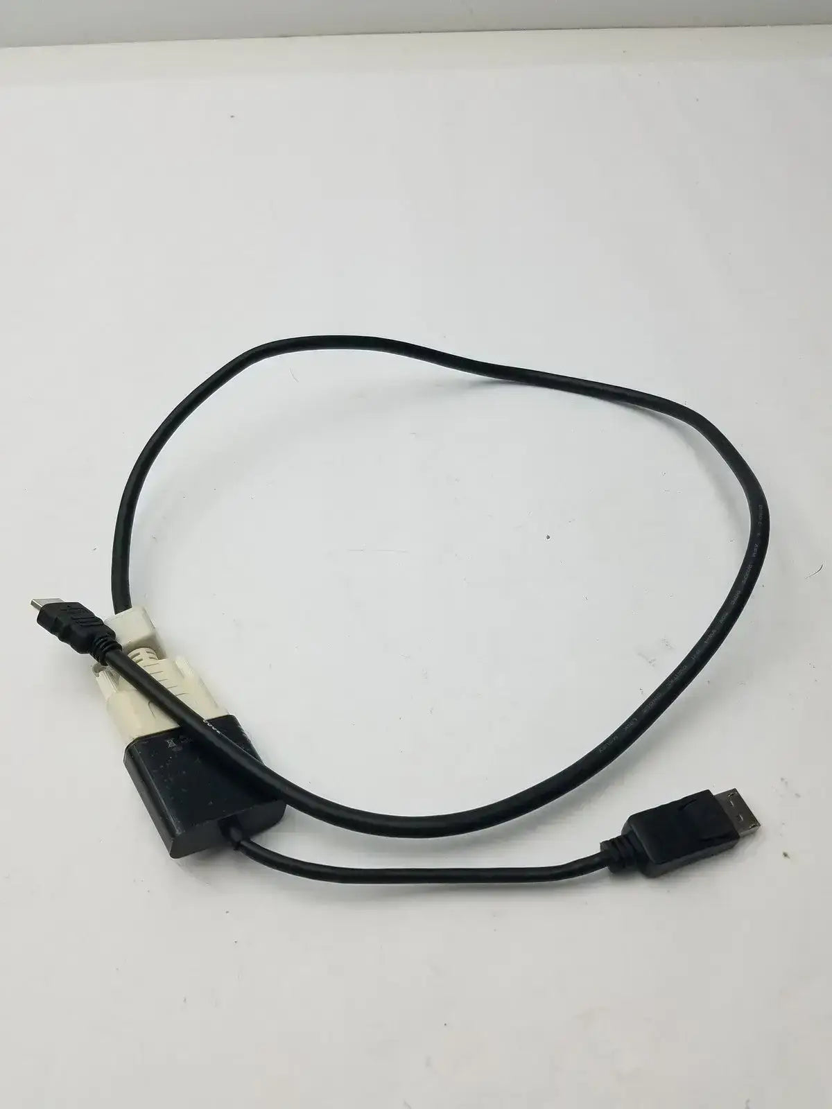 Molex Displayport to HDMI Cable With HDMI Connector Cable Video Cable, second-hand product photo 1
