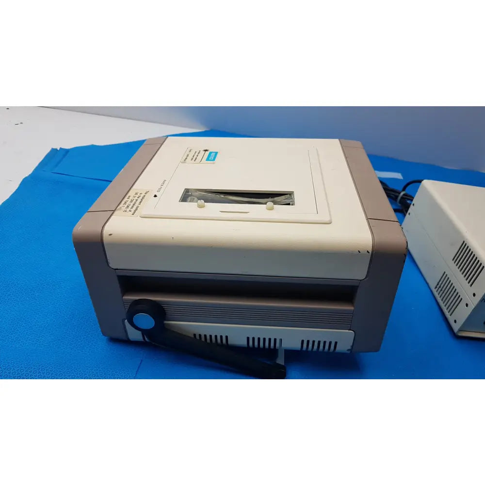 Moor Instruments MBF3D Laser Blood Flow Monitor With Chiu Mercury-100W Power Supply - Laser Blood Flow Monitor/Chiu