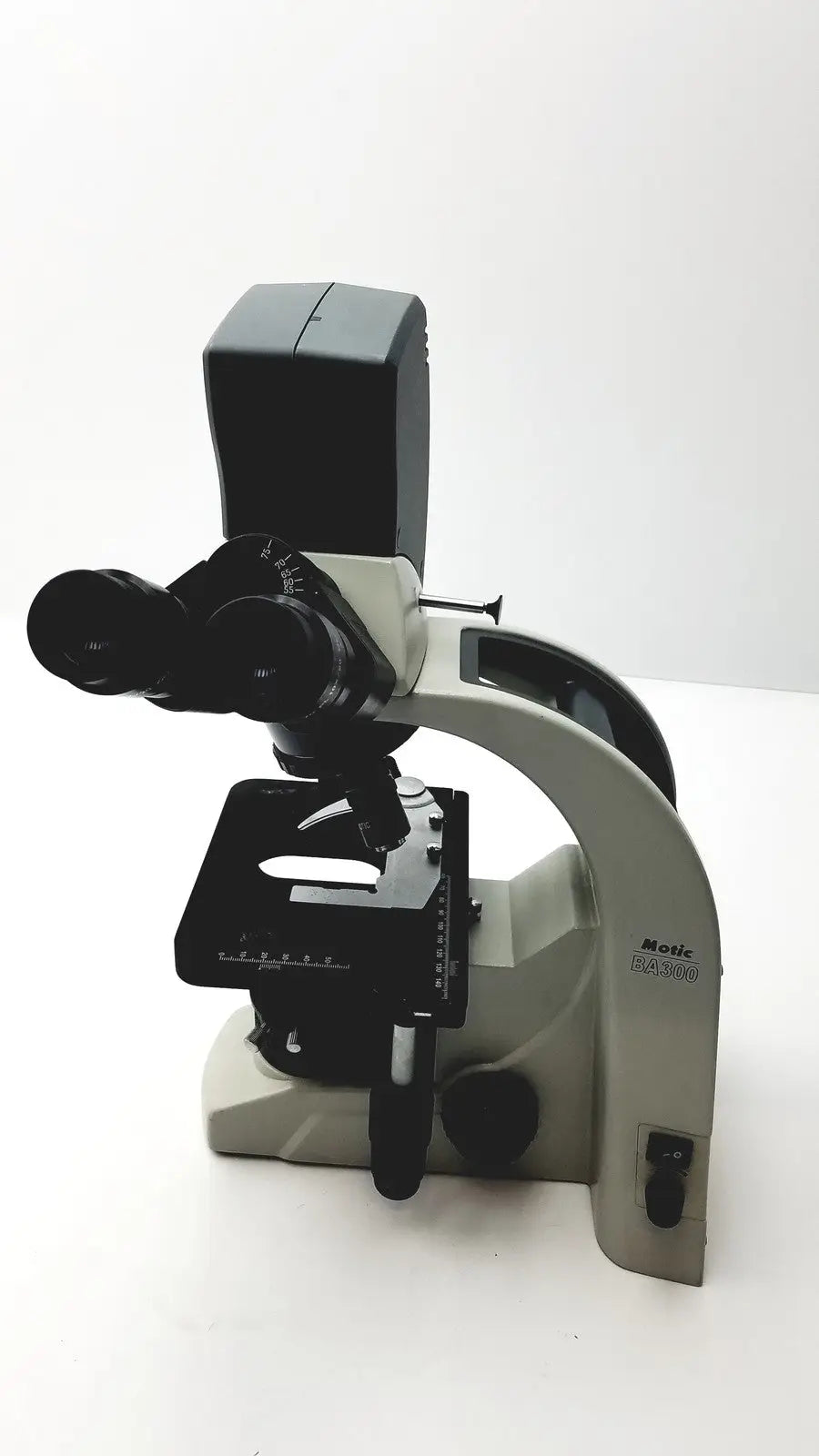 Reuse Medical Motic BA300 Biological Microscope - Tested Microscopes, second-hand product photo 1