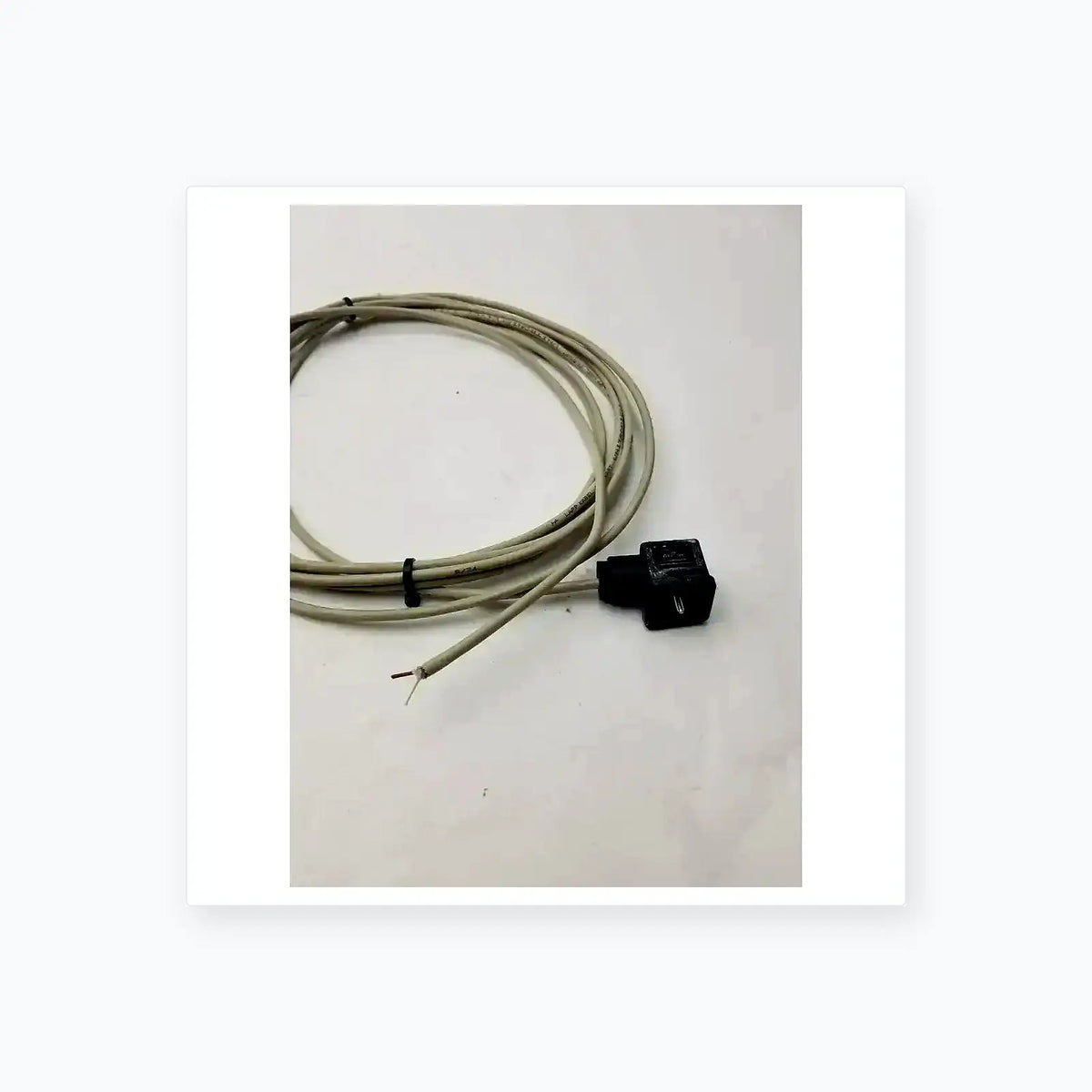 mPm DIN Form A Moulded Cable Connector Cable Cable Connector, second-hand product photo 2