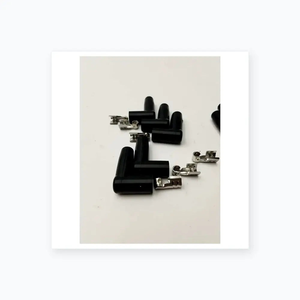 MSD Ignition Spark Plug Wire Terminals & Black 90 Degree Right/Left Angle Boots Ignition Wire Terminals and Boots, second-hand product photo 6