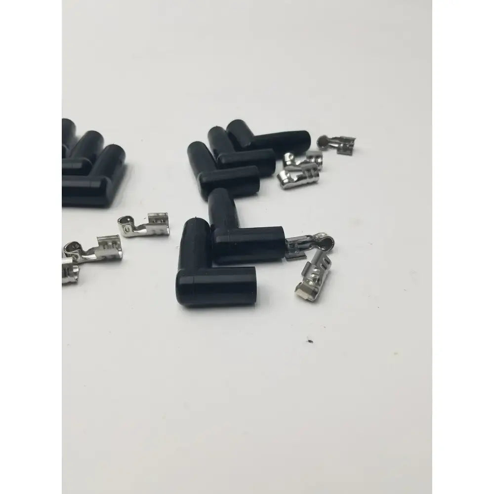 MSD Ignition Spark Plug Wire Terminals & Black 90 Degree Right/Left Angle Boots Ignition Wire Terminals and Boots, second-hand product photo 8