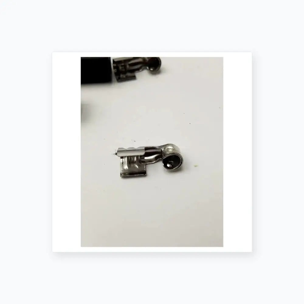 MSD Ignition Spark Plug Wire Terminals & Black 90 Degree Right/Left Angle Boots Ignition Wire Terminals and Boots, second-hand product photo 11