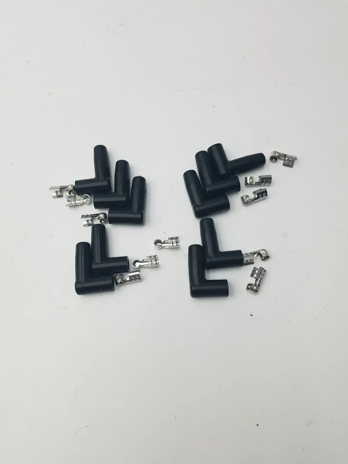 MSD Ignition Spark Plug Wire Terminals & Black 90 Degree Right/Left Angle Boots Ignition Wire Terminals and Boots, second-hand product photo 9