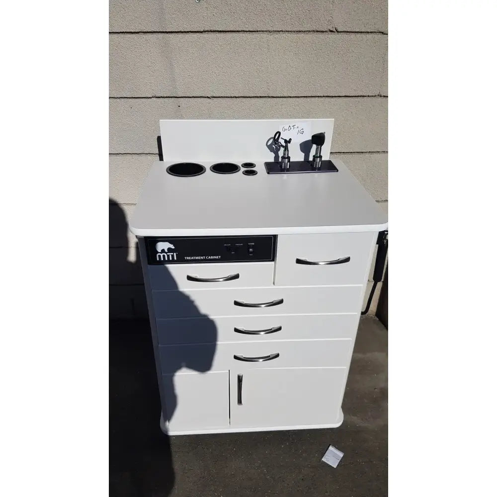 MTI Treatment Cabinet Product No: TC100AT - Treatment Cabinet