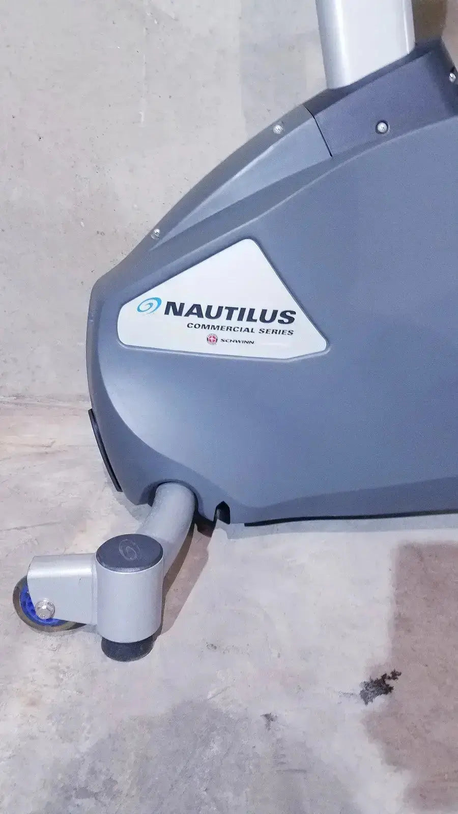 Nautilus Commercial Series Schwinn Blue Indoor Cycling Bike Exercise Bike, as-is (for parts) product photo 2