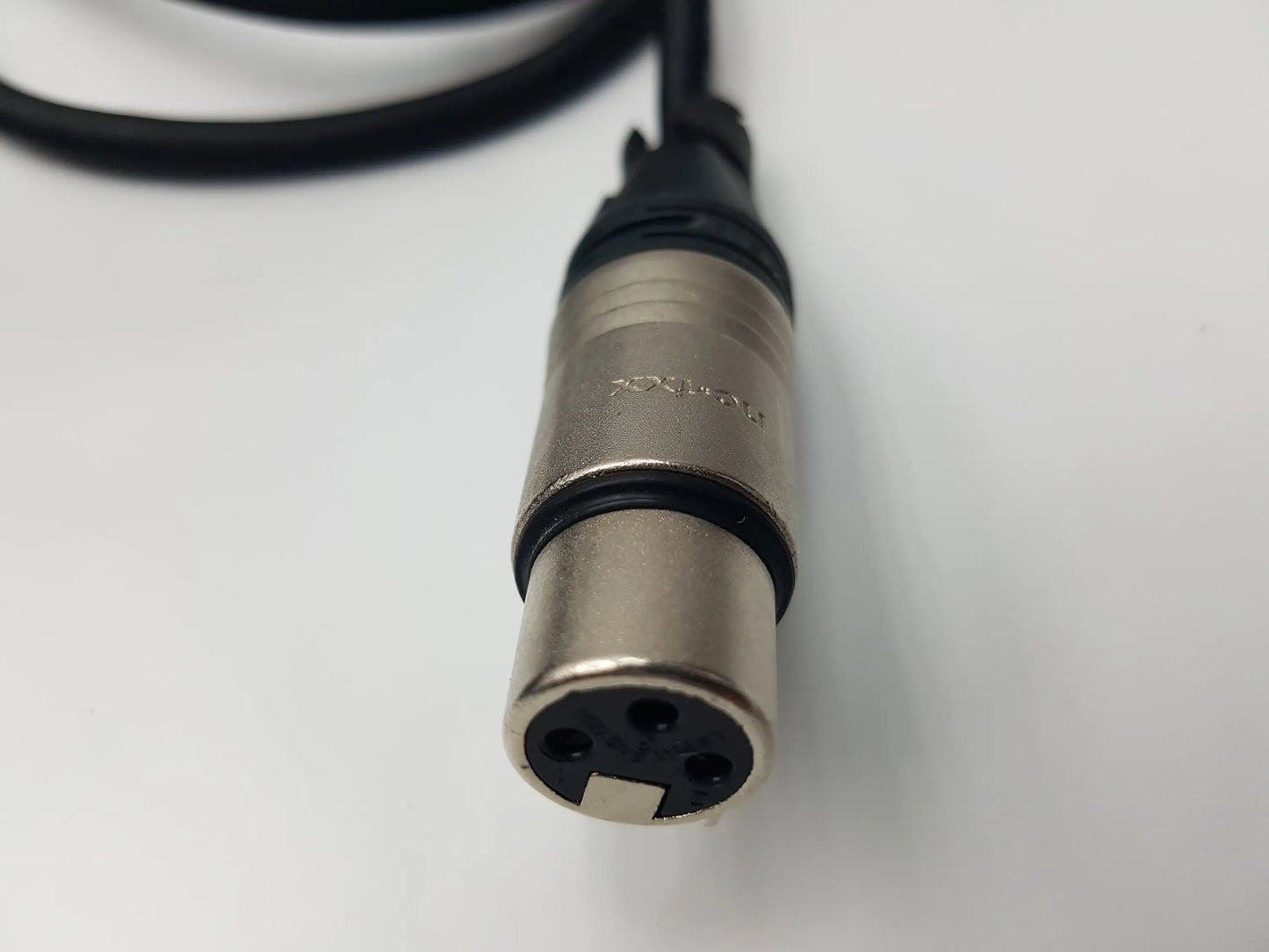 Black and silver three-pin xlr audio cable connector with metallic body and rubber grip for nds bpm150s24f06 medical power supply