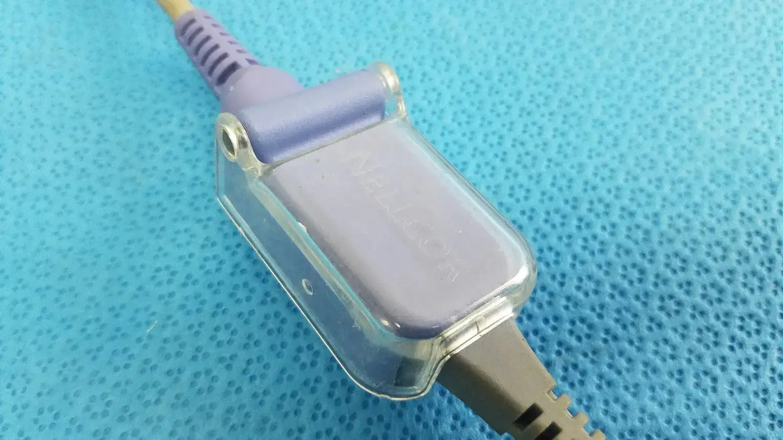 Nellcor Doc-10 Adapter Cable Lot of 2 Adapter Cable, second-hand product photo 4
